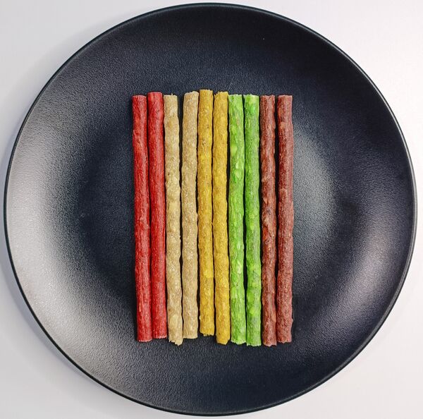 AB13 Жувальні кольорові палички 12,5 см., уп. 100 шт., ящ. 20шт.